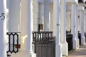 کرونای انگلیسی، مدارس ابتدایی لندن را تعطیل کرد