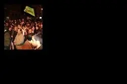 حضور دانشجویان مقابل سفارت بحرین