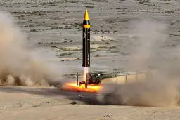 ۷۰ نماینده مجلس خواستار بازنگری در دکترین دفاعی ایران شدند | تأکید بر بازدارندگی هسته‌ای