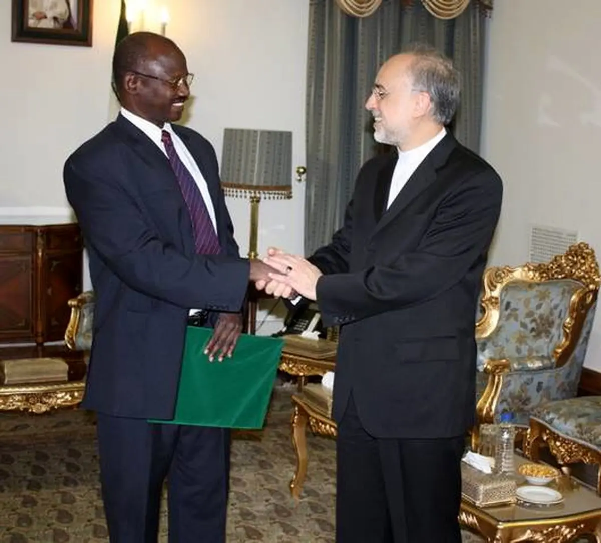 اخبار آرشیوی