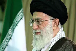 دیدار دانش‌آموزان و دانشجویان با رهبر انقلاب در آستانه روز ۱۳ آبان