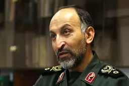  هر کس با اعتقادات مردم بازی کند، سیلی محکمی می‌خورد