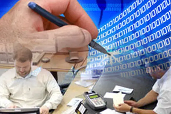 فرزین: نظام بانکی در توزیع منابع عدالت ندارد / طرح تحول بانکی از محورهای اقتصادی دولت