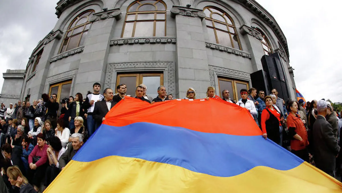 اخبار آرشیوی