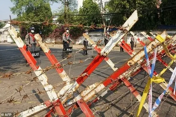 
میانمار؛ درخواست بزرگترین انجمن راهبان بودایی برای توقف خشونت
