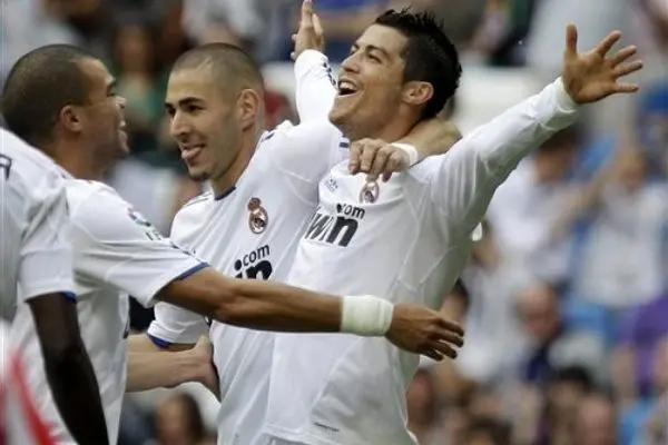 رونالدو صدرنشین گلزنان لیگ قهرمانان اروپا با ۴ گل زده