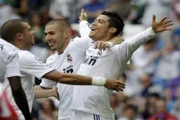 رونالدو صدرنشین گلزنان لیگ قهرمانان اروپا با ۴ گل زده