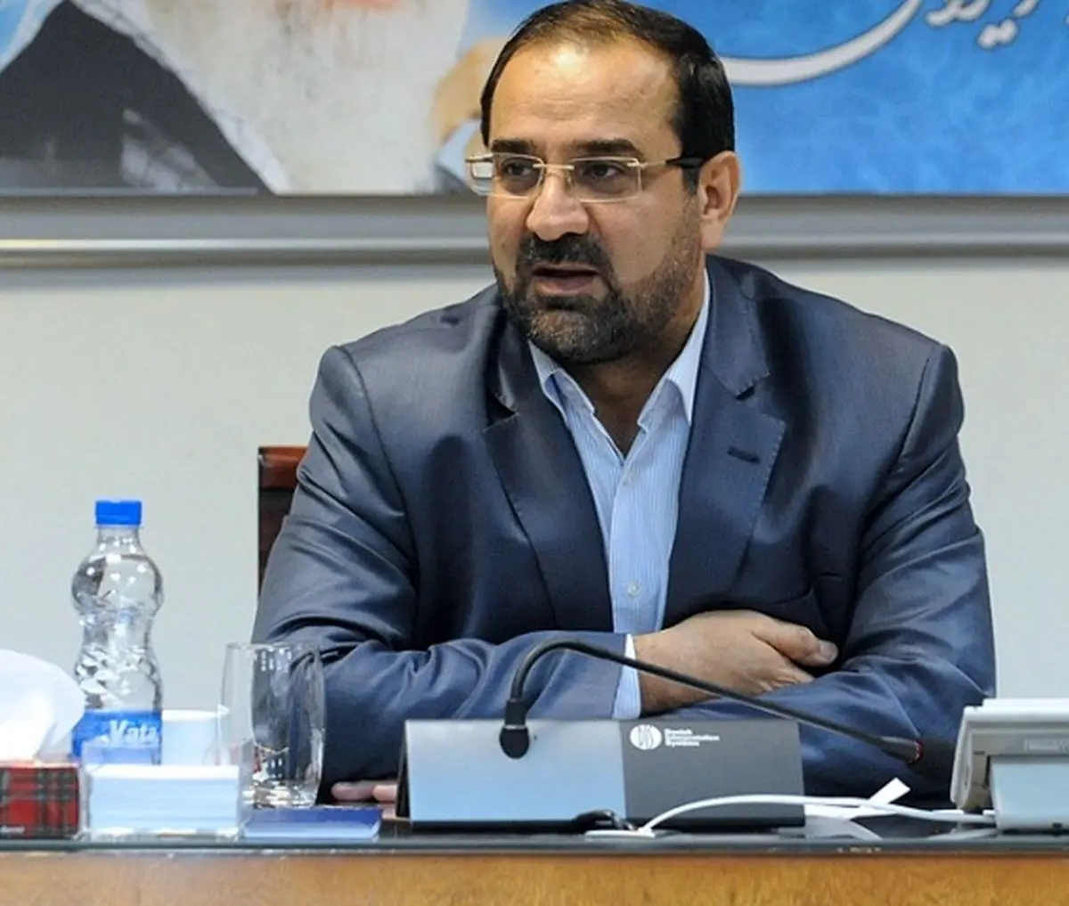 نسیم:: وزیر ورزش و جوانان، از ارسال آئین‌نامه "مراکز مشاوره ازدواج" به دولت خبر داد و گفت: از تاریخ ابلاغ، سایت‌ها و مراکز همسریابی بدون مجوز شش ماه فرصت دارند تا نسبت به تعیین وضعیت خود اقدام کنند./