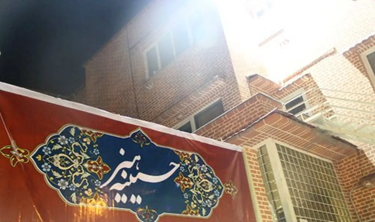 برنامه شب پنجم حسینیه هنر با حضور دکتر توکلی، رحیم مخدومی و امید مهدی‌نژاد