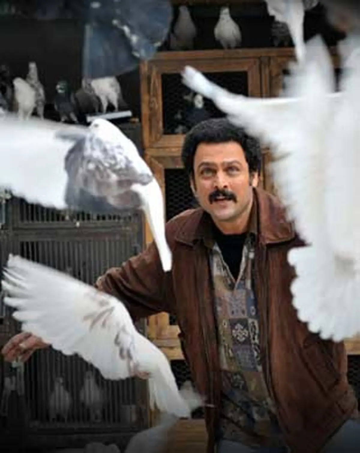 «پرنده‌باز» عطاالله سلمانیان از دیروز در شبکه نمایش خانگی عرضه شد