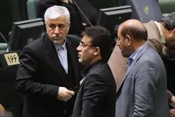 از پناهندگی فوتبالیست ها تا دیپلماسی ورزش در سوال از سجادی