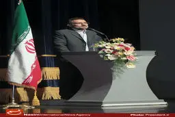 مراسم دریافت نشان درجه یک فرهنگ وهنر