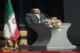 مراسم دریافت نشان درجه یک فرهنگ وهنر