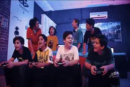 تقابل هشتادیا با دهه هشتادیا