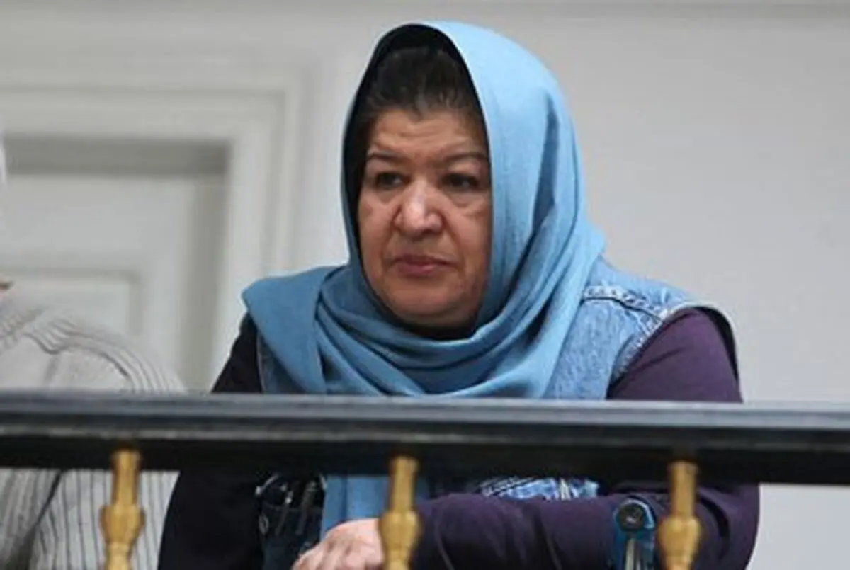 تجلیل از پوران درخشنده