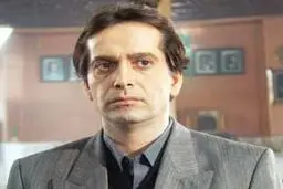 مشغول بازی در سریال 