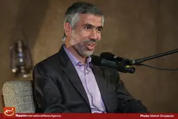 در معرفی طاهره صفارزاده کوتاهی کرده‌ایم