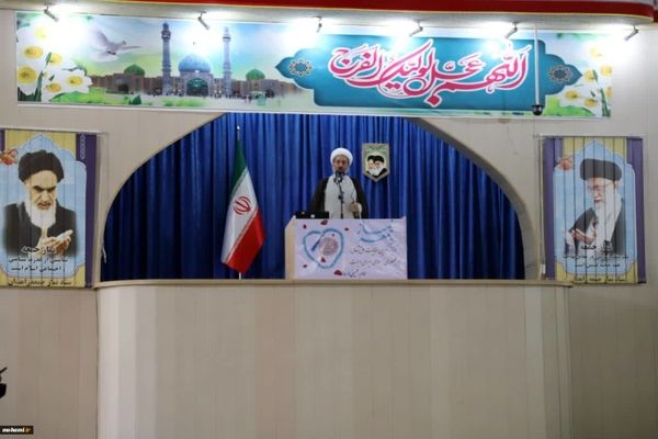 انتقاد امام جمعه از عدم پیگیری مجازات عاملان جنایت 8 مهر در زاهدان