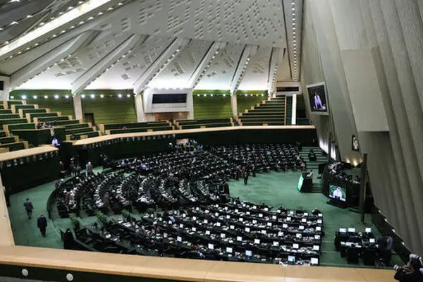 مجوز مجلس به دولت برای پرداخت بدهی صندوق‌های بازنشستگی