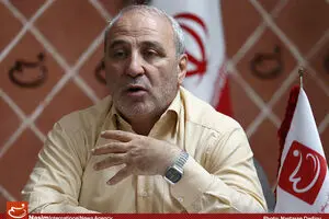 هشدار حاجی‌دلیگانی درباره تعهدات جدید هسته‌ای ایران و احتمال استیضاح عراقچی