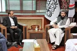 درخواست ایران از طالبان برای ترغیب بازگشت مهاجران افغان به کشورشان