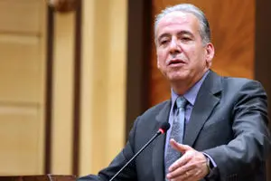 مخالفت اتاق بازرگانی با حذف یارانه‌ی انرژی صنایع