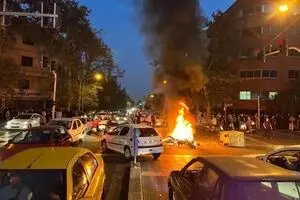 سوختند اما شلیک نکردند؛ روایت همسر شهید از جنایت تروریست‌ها در ملک‌شهر اصفهان