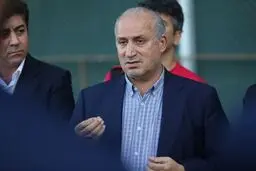 تاج: لیگ را ۴ ماه تعطیل و چمن آزادی را عوض کنیم