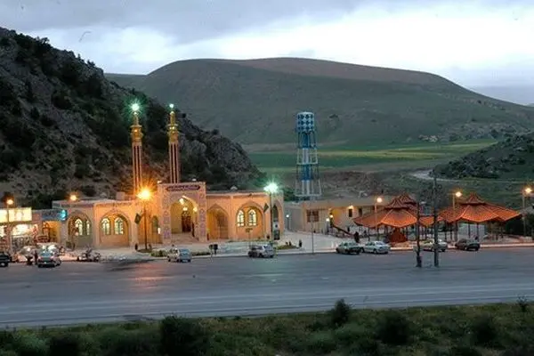 خدماترسانی ۶۰۰ مجتمع خدماتی - رفاهی بینراهی به زائران اربعین حسینی