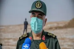 فرمانده سپاه: نیروی زمینی سپاه نشان داد سرزنده، بالنده و رو به جلو به پیش می‌رود