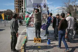 چه مقاماتی برای شرکت در انتخابات شوراها باید استعفا کنند؟!