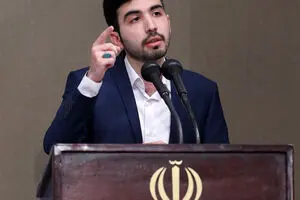 همه به این دو سال سربازی به عنوان یک خندق نگاه می‌کنند