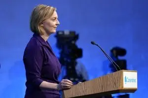 استعفا به خاطر اختلافات درون حزبی