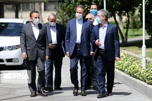 چهره‌های آشکار و پنهان یک دولت در مسئله حقوق و دستمزد