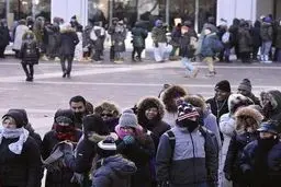 
فیلم: صف غذای رایگان در نیویورک
