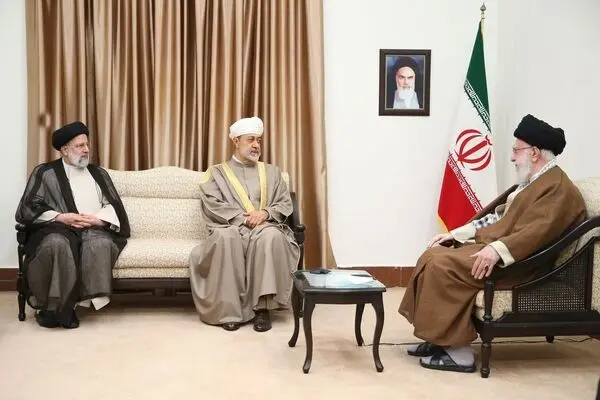 دیدار سلطان عمان با رهبر معظم انقلاب