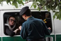 رجزخوانی لازم نیست؛ قانون بگذارید