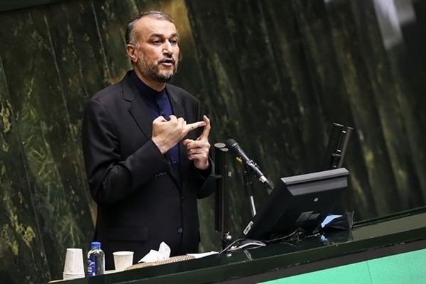 امیرعبداللهیان:افغانستان حقابه ایران را ندهد از مسیر قانونی پیگیری می‌کنیم