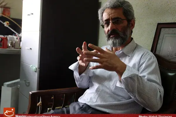 نامزدی بقایی در انتخابات ریاست جمهوری شوخی است/ اطرافیان احمدی‌نژاد در این دوره از انتخابات سلبی عمل می‌کنند