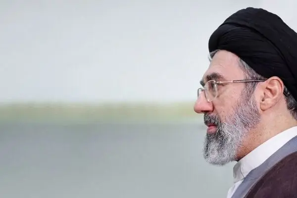 شکسست دشمن خبیث در نبرد نظامی و میدان 