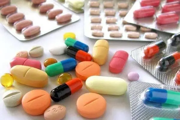 اصلاح قیمت داروها به دلیل افزایش هزینه‌ها و آسیب به ۴۴ شرکت در جنگ