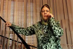 پخش فیلم سینمایی «بله‌برون» از شبکه نمایش