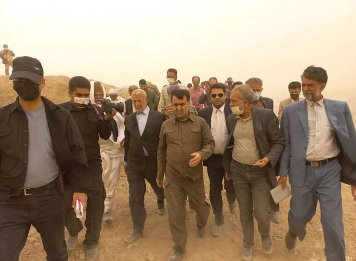 بازدید رئیس سازمان محیط زیست از تالاب خشکیده هامون 