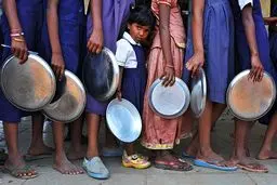 هرزه‌نگاری فقر