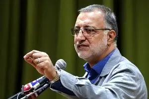 
فیلم: انتقاد زاکانی از بیانیه سازمان انرژی اتمی
