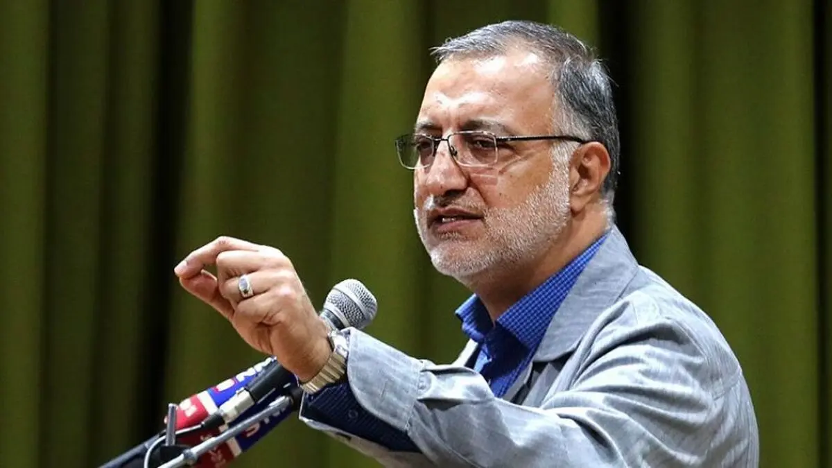 
فیلم: انتقاد زاکانی از بیانیه سازمان انرژی اتمی
