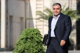 دفاع وزیر نفت از تراستی‌ها