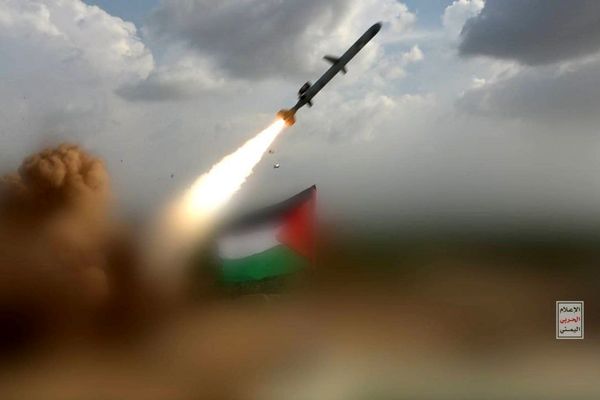 یمن: با پرتاب موشک به تهدیدهای آمریکا پاسخ دادیم