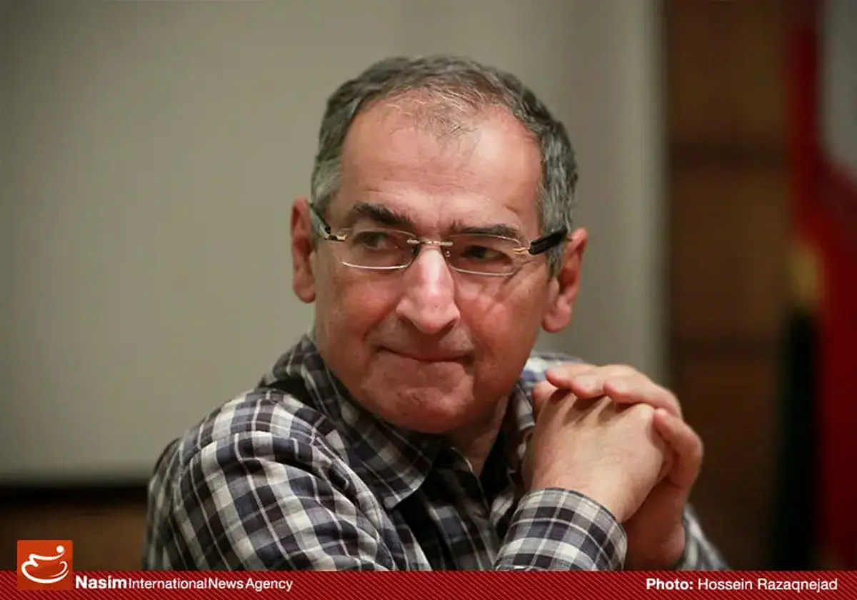 زیباکلام: حضور روحانی در ماجرای مک‌فارلین طبق خاطره هاشمی درست است