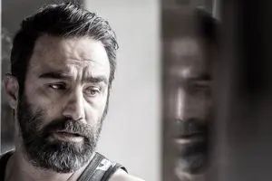 سه کام حبس و تلاش برای گریاندن مخاطب